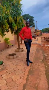 656K views · 49K reactions | Le nouveau Roi de la sapologie La sape mon nouveau boulot L'ex Fils de dolodougou Booking +226 64 42 08 08 | Siriki Bobodiouf | Facebook