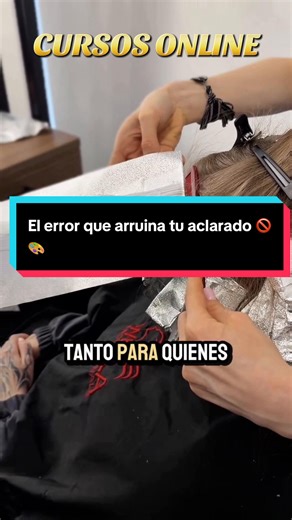 ¿Manchas, huecos o flequillo marcado al aclarar? ❌💇‍♀️ No es falta de talento, es falta de técnica bien aplicada. Aquí te muestro cómo integrar el contouring sin cortes ni espacios sin rubio ✨ Si quieres aprender o perfeccionar coloración de verdad, comenta tu país 🌎 y escríbeme al WhatsApp de mi perfil 📲 #MasterColor #Coloristas #BalayagePro #contouring #EducaciónCapilar