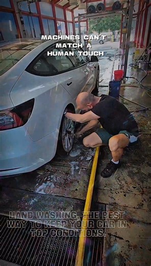 DLUXE HAND CAR WASH on Reels