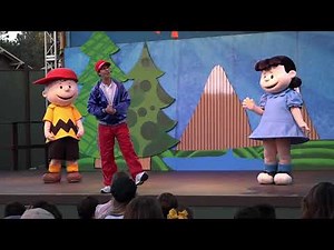 Lucy & Charlie Brown's Balancing Act FULL SHOW at Knott's Berry Farm Peanuts Celebration