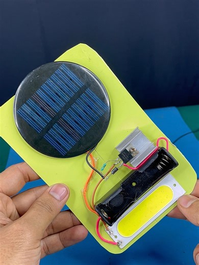 Solar automatic light lamp amazing idea | Creative Own