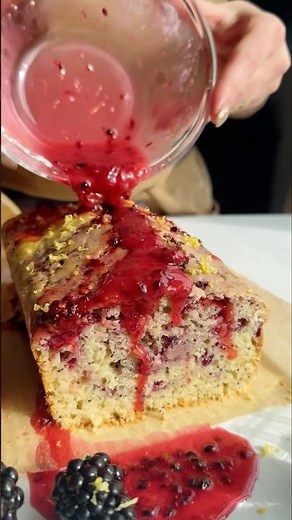 Blackberry Lemon Poppy Seed Loaf #easyrecipe #recipe #dessertrecipe