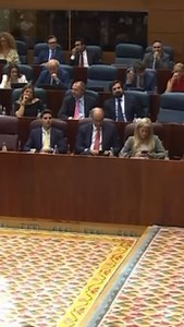 2.6K views · 500 reactions | Dicen que las rutas escolares de #Rivas son gratis, pero las pagamos todos los vecinos. Solo se beneficia el 15,56% de los alumnos y excluyen al Colegio Santa Mónica del programa. 1 millón de euros entre 700 usuarios = 1.428€ por alumno, entre 9 meses de curso = 158€ por mes y alumno. ️ @ignaciocatala lo explica en el Pleno de la Asamblea de Madrid. | Partido Popular de Rivas Vaciamadrid | Facebook