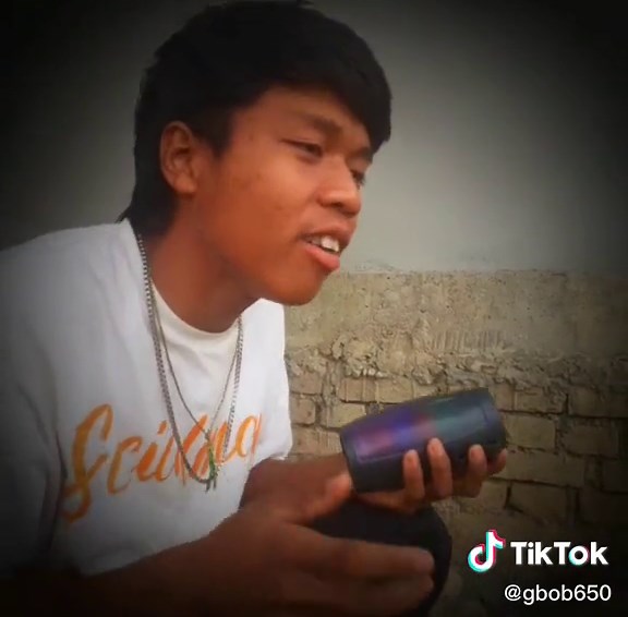 Exploring Reflective Materials in Everyday Science