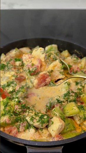 One Pan Creamy Chicken & Zucchini Recipe 🔥 #chicken #zucchini #easyrecipe #mealprep