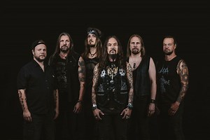 AMORPHIS: il video di "Wrong Direction" da "Queen Of Time (Live At Tavastia 2021)"