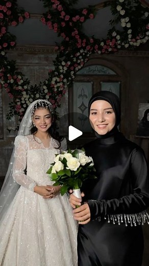 Aziza on Instagram: "懶"