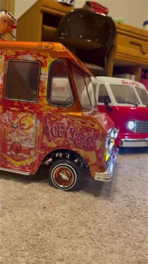 The Vans, 1950 Snap on Ford step van, 1963 Ice Cream truck #automobile #ford #traxxas#redcat#