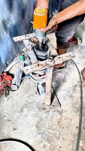 5.4K views · 35 reactions | Shockabserber opening and testing! #cars #suspension #shockabsorber #carcare #reelsvideo | Upgraded Mechanic | Facebook