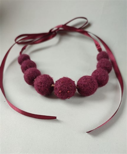 Hand Felted Merino Wool Ball Necklace - Cherry Red Beaded Design - Etsy