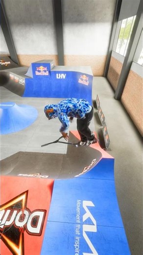 SIMPLE SESSION Full Video Out NOW 👆 #RealLoopyTV #ScootX #Scootering #Gaming #Shorts