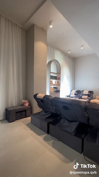 Take a look inside our new premium facial and massage spa! From special head treatments, to root massages and facials. This is where you will receive the most royal treatment to melt away your stress. Our opening special is bring a friend for a free 60 min head and foot massage ! Tel : 0492 827 288 | www.qvbspa.com.au #beautytiktok #sydneycbd #interior #spa #massage #facial