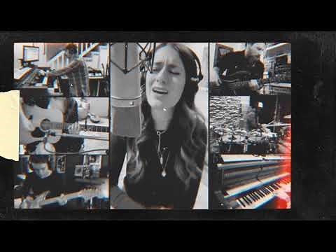 Alyssa Bonagura - Last Night in December (Live Quarantine Version 2020)