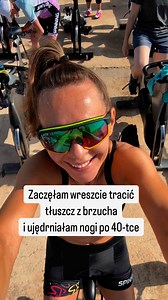 🧠 Mój sposób na figurę, płaski brzuch i jędrne nogi po 40-tce? 👉 To NIE drakońska dieta. To Fit15 BIKINI BODY kilka prostych zasad👇 Zrezygnowałam z „hardkorowych treningów”, przestałam „jeść jak ptaszek” … i zaczęłam pracować z ciałem, a nie przeciwko niemu. 🔥 Co to znaczy w praktyce? ✅ Pożegnałam treningi cardio 4-5 x w tygodniu bo to mi nie dawało efektów Nie mam nic przeciwko tym formom ruchu, bo ich odrobina jest istotna, ale moje ciało było: 😣 Przemęczone 😣 Zestresowane 😣 Bez efektów