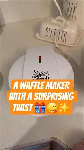 3D Dinosaur Waffle Maker – Fun Breakfast Gift Idea
