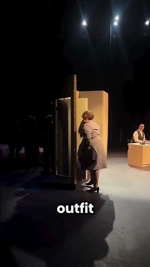 How Actors Instantly Change Outfits On Stage 😱✨ #shorts