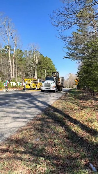 Woods Fire Major Response. Several acres on fire at Salem State Forest. #salem #woodsfire #bdvfd #hvfd #sdvfd #mvfd #lvfd #forestry #dozer #fyp