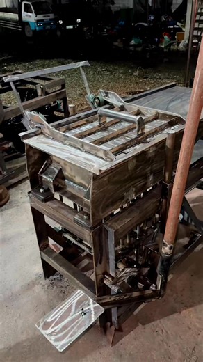 3.7K views · 32 reactions | Heavyduty Materials CHB Machine "5 Commercial "4¾ x 15¾ x 8 #Heavyduty #Materials #Hollowblockmachine #Hollowblockbusiness #hardwaretools #fypageシ #highlights #followers #fbreelsvideo | R&R Hollow Block Machinery Manufacturer | Facebook