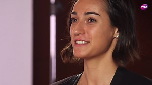 "I have to say, you look great!" 😂 Caroline Garcia meets... Caroline Garcia! | WTA