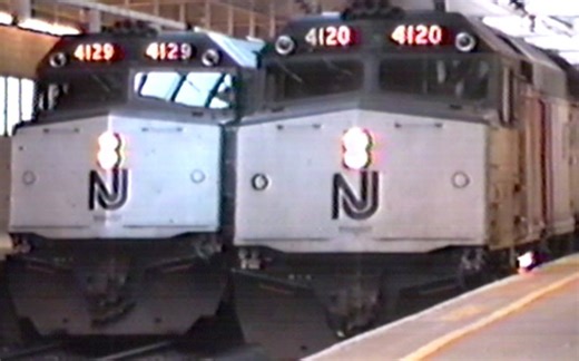 [远古东北走廊]新泽西州纽瓦克车站的美铁和NJT列车(1987年12月27日)