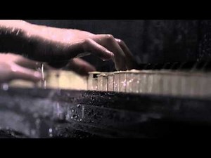 AKIHIDE 「RAIN MAN」 Music Clip Short Size