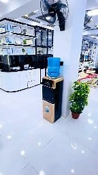 کلینیک دندان ( فخری ) در تمام بخش های دندان به شکل معیاری ارایه خدمات دارد . هر دندان با ارزش است! . دارای بخش جداگانه مخصوص خانم ها با بیشتر از 15 سال تجربه کاری همراه با داکتران متخصص در خدمت شما است. آدرس : بین سرک 4 و 5 پروژه تایمنی کابل.. شماره تلفن : 93787200084 0786029845 کلینیک فخری با ارائه تمام خدمات چون: ✅ ایمپلنت یا غرس دندان ها ✅ ارتودنسی یا منظم نمودن دندان ها ✅ بخش زیبایی و تنظیم لبخند ✅ ساخت دندان های ثابت و متحرک ✅ کشیدن دندان ها ✅ عصب کشی دندان ها (RCT) ✅ پرکاری دندان ها (Compo