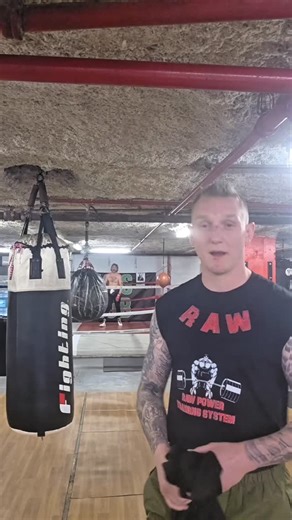 If you're serious about getting into shape and don't know how to go about it, or don't know how to start. all, you gotta do is message. @bbbeaton_boxing he will help u make your body into the body You want it to be.....thanks to all that are helping me................ its all for the fans!!!!!!!! .#thegoodieshows #thegoodieshow #boxing | Corey Good