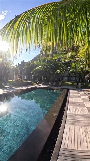 26K views · 715 reactions | How do you find this pool at Dinarobin at Le Morne, Mauritius  #mauritius #mauritiusexplored #ilemaurice #Holidays | Mauritius Explored | Facebook