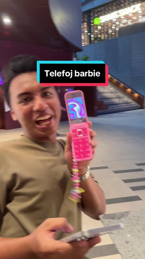 Telefon Mainan Barbie yang Sebenar!