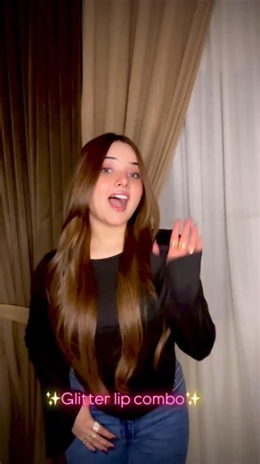 Rabeeca Khan on Instagram: "Tadaaaa favorite tutorial is here✨🩷 . Lip dazzler glitter kit @sheglam_official . Liquid matte @saraalicosmetics"