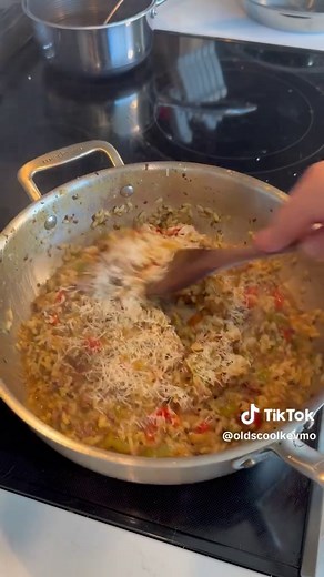 Delicious Risotto with Sausage, Peppers & Onions Recipe