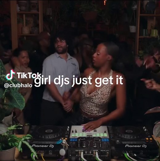 Top DJ Helena Remixes and Transitions for Party Vibes