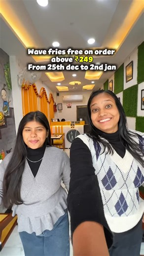 Riti & Tapasya | Ayodhya Food Vlogger on Instagram: "Best and Affordable cafe wo bhi amazing offers ke sath 🤩🥳 [trending, viral, affordable cafe, cozy ambiance, delicious food, food blogger, new year party, free wave fries, family friendly, love, foodie, Ayodhya, Ayodhyafoodhunt, makkai paneer wrap, vada pav, combos, budget friendly] #Ayodhya #newyeareve #budgetfriendly #ayodhyafoodhunt #combooffers"