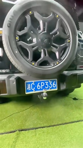 Install the bumper and trailer hitch. #automobile #car #4x4rwd #4x4 #offroad