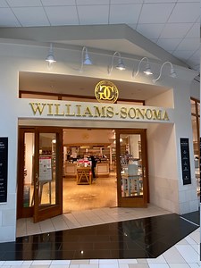 Williams-Sonoma closing in Crossgates Mall