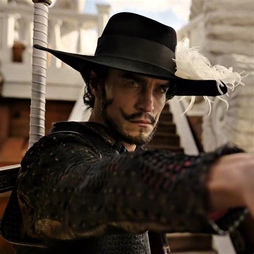 ZORO Vs MIHAWK Fight 🔥😱 Zoro fighting Mehawk in his imagination #onepiece #zoro #mihawk #shorts #fyp