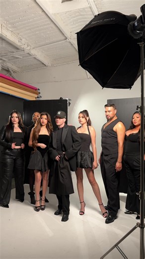 The Trend Artist have arrived. Hi Houston!!! 🤍 | Art Trend