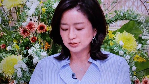 TBSといえば成田闘争の最中、TBSの取材班が空港建設反対の学生、さらには武器になり得る角材などを自社のマイクロバスに載せ、警察の検問をかいくぐって送り届け「危険な極左運動の加担者」なんだよな、戦後報道史に最大の汚点として語り継がれがれる思想的に偏向した異常の放送局TBSが、偉そうに「防大では偏った思想を教えてる！いーけないんだ！」とか騒いでるの片腹大激痛すぎるわ。国を守るための大学で国を守る思想を教えて何が悪いｗおまえらが国民全体にむけてサンモニみたいな思想的に頭がおかしい左翼オナニー番組を流してるほうがいけないだろ。電波法の趣旨に反するし停波でよし