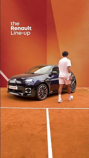 With Arthur Fils, every detail counts in keeping the Renault 5 Roland-Garros interior pristine.