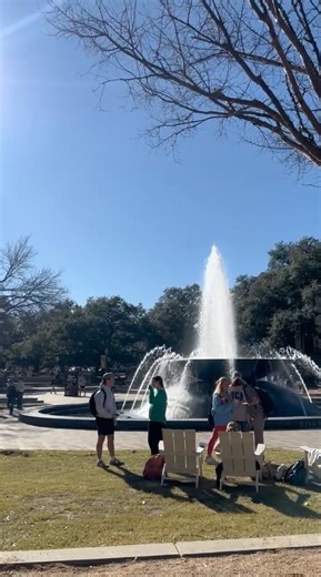 Afternoons on the Baylor campus ☀️☀️☀️ | Baylor University