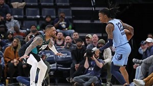 NBA全场集锦_NBA常规赛：开拓者122-112灰熊_NBA常规赛：开拓者122-112灰熊_【集锦】开拓者122-112灰熊利拉德42开拓者客场逆转灰熊
