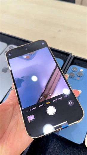 396 reactions · 148 comments | Giá iPhone 12 Promax bửa nay bao nhiêu rồi nhỉ 樂 hạ rồi hạ rồi  #aloviet #12promax | Alovietstore Quảng Ngãi | Facebook