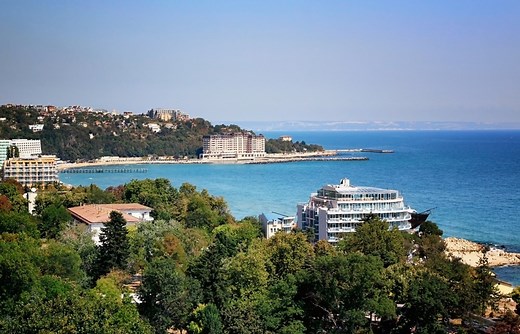 Totul despre vacanta in statiunea Constantin si Elena, Bulgaria. De ce sa-ti petreci concediul aici