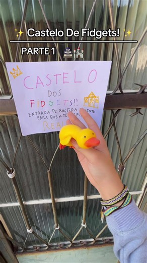 CASTELO DE FIDGETS 🏰🏯 QUEREM A PARTE 2??#creatorsearchinsights #viral #fyp #foryoupage #foryou