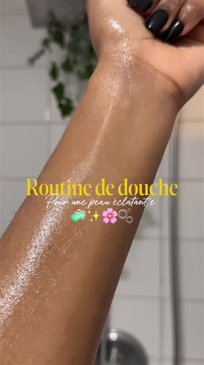 Routine de douche pour une peau éclatante