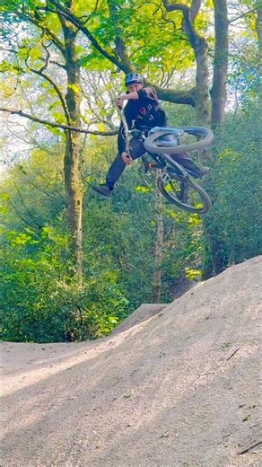 Exploring the NEW Phillips park trail build! #new #newtrails #phillipspark
