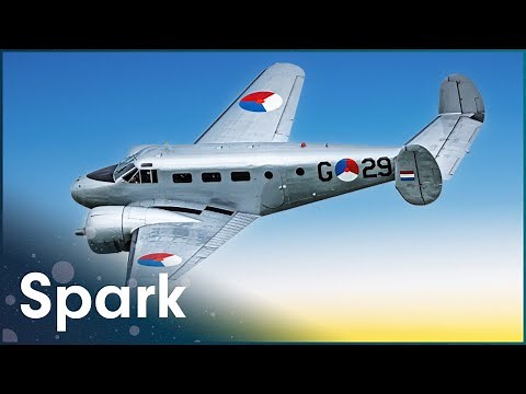 Flying The Iconic Beechcraft 18 | Behind The Wings [4K] | Spark