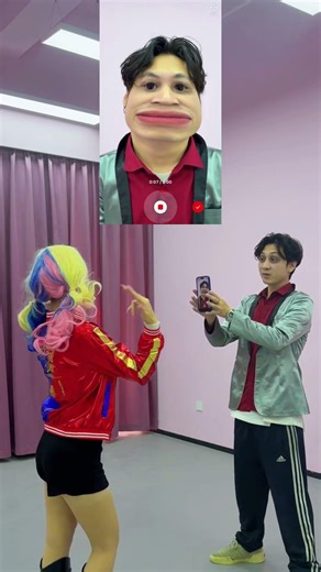 Harley Quinn is actually recording the Joker#joker#shorts#Harley