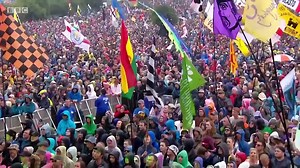 Telephone Line Jeff Lynnes ELO Live with Rosie Langley and Amy Langley, Glastonbury 2016