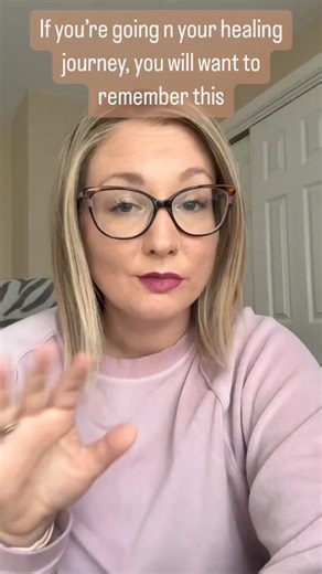 24K views · 1.3K reactions | ️Trauma and Memory struggles can go hand-in-hand. ❤️ What was your takeaway? #trauma #memory #memoryloss #traumainformedcare #traumasurvivor #HEALINGTOGETHER #healingprocess #ptsd #limbicsystem | AskCourtney | Facebook